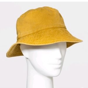 Bucket hat